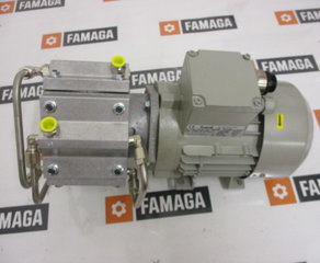 насос с 4-контактным разъемом 
RPT752/PUMP:RE
Vacuum Pump W/Plug 
 OEM Mat. Nr.  1363752, 1363753, 0367905 oder 0385475 Vakuumpumpe mit 4-poligem Anschlussstecker hyco
