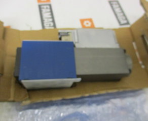 Клапан
5WRPE 10 F B 70L -2X/G24K0/B5M Bosch Rexroth Industriehydraulik