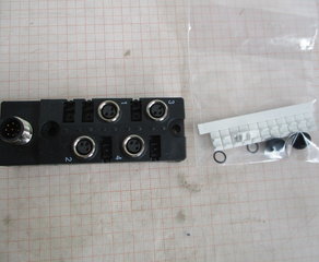 Разветвитель
Logikverteiler - Funktionsadapter
AV4-UND/ODER Di-Soric