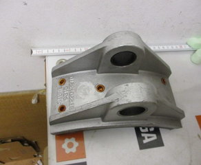 Тормозная колодка
Диаметр тормозного барабана: 315 мм.
Тормозной момент: 1700Н*м Коэф, запаса торможения: 1,8 Привод тормоза: толкатель ЕВ 800-60  Sibre