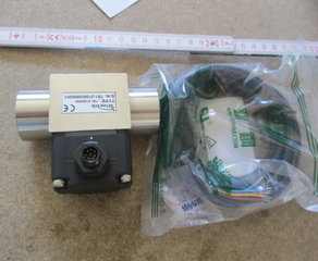 Расходомер 
Paddle Wheel type Flow Meter
Pipe: DN20 T-fitting: PF
With M12 cable
Power source: 12~36 Vdc
Blade: PVDF material
Pipe: SS304 , Output: Pulse FineTek