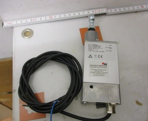 Электроцилиндр Elektrozylinder M10 / Bgr. 010, PMN: M10/Bgr.010
v= 4 mm/s, Hub= 40 mm
Max. Druck- / Zugkraft= 200 N (dynamisch)
Max. Druck- / Zugkraft= 500 N (statisch)
Spannung= 24V DC / Stromaufnahme= 0,4A RK Rose + Krieger (A Phoenix Mecano Company)