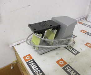 Вибратор
MAGNETANTRIEB
JD 40 -50HZ 230V 50HZ PU-A F IP65
DIODE 156V Joest / Jöst